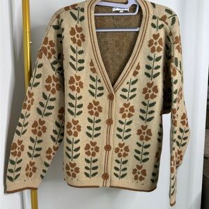 Floral neutral cardigan